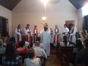 Ordenación e instalación del pastor misionero Lauro Adrián Solis en Encarnación, febrero de 2015.